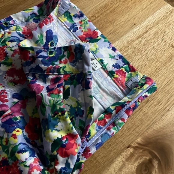 Janie and Jack Anemone Floral Pants, size 5 - Picture 2 of 4